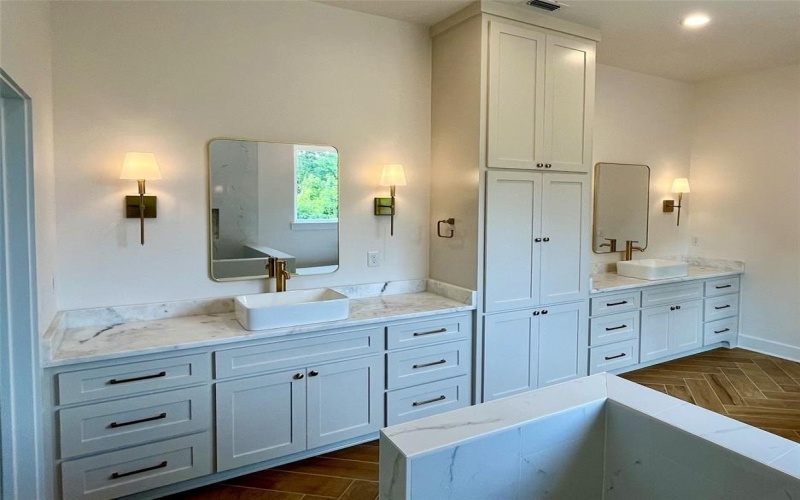 260 S Granite Lane, Hallsville, TX 75650, 4 Bedrooms Bedrooms, ,3 BathroomsBathrooms,Residential,For Sale,260 S Granite Lane,20941667