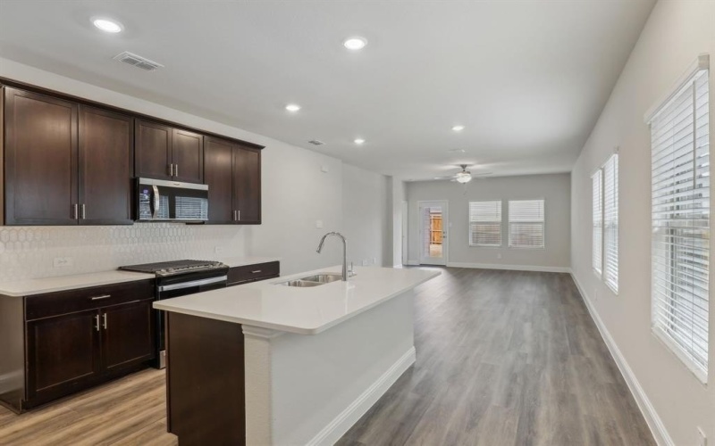 519 Willet Drive, McKinney, TX 75069, 4 Bedrooms Bedrooms, ,2 BathroomsBathrooms,Residential,For Sale,519 Willet Drive,20942063