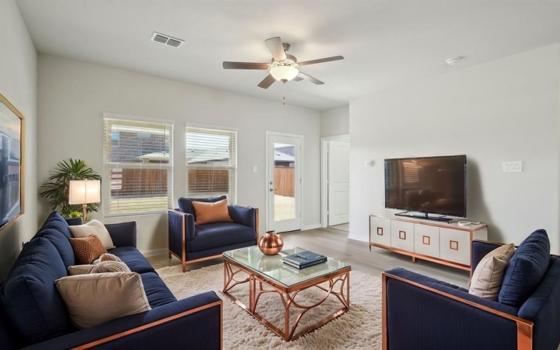 511 Willet Drive, McKinney, TX 75069, 4 Bedrooms Bedrooms, ,2 BathroomsBathrooms,Residential,For Sale,511 Willet Drive,20942067