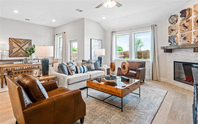 5312 Bordley Drive, Denton, TX 76207, 3 Bedrooms Bedrooms, ,2 BathroomsBathrooms,Residential,For Sale,5312 Bordley Drive,20942169
