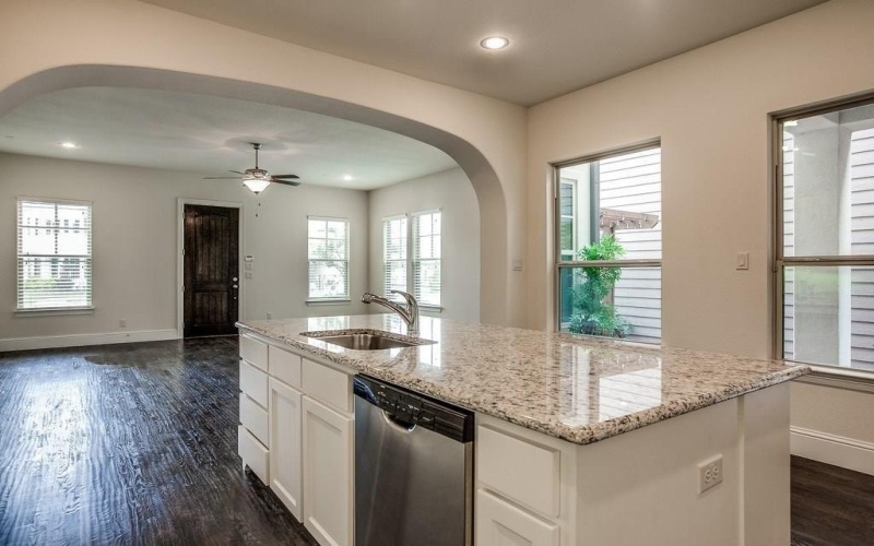 653 Surrey Lane, Flower Mound, TX 75022, 3 Bedrooms Bedrooms, ,2 BathroomsBathrooms,Residential Lease,For Rent,653 Surrey Lane,20942203