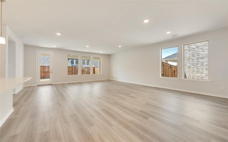 4112 Tarlton Road, Little Elm, TX 75068, 3 Bedrooms Bedrooms, ,2 BathroomsBathrooms,Residential,For Sale,4112 Tarlton Road,20942258