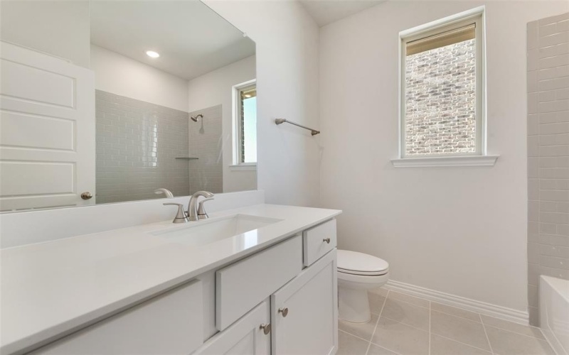 4112 Tarlton Road, Little Elm, TX 75068, 3 Bedrooms Bedrooms, ,2 BathroomsBathrooms,Residential,For Sale,4112 Tarlton Road,20942258