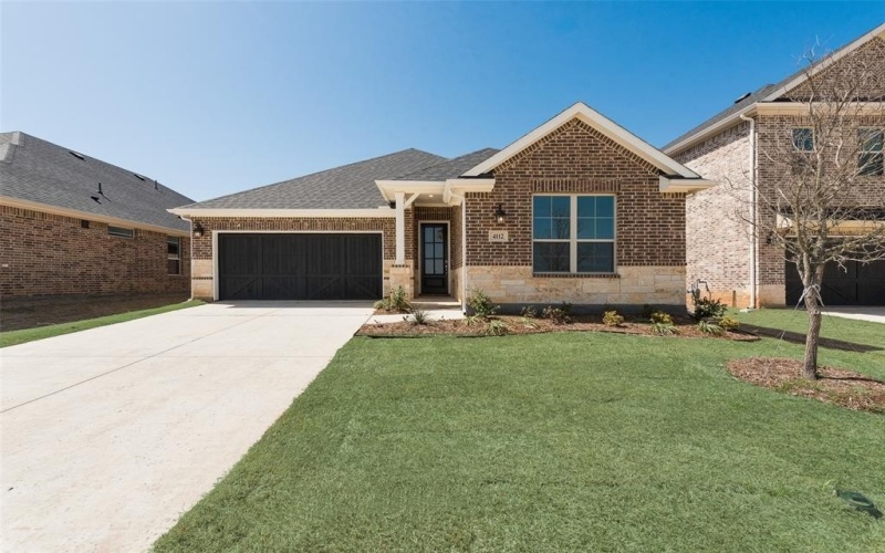 4112 Tarlton Road, Little Elm, TX 75068, 3 Bedrooms Bedrooms, ,2 BathroomsBathrooms,Residential,For Sale,4112 Tarlton Road,20942258