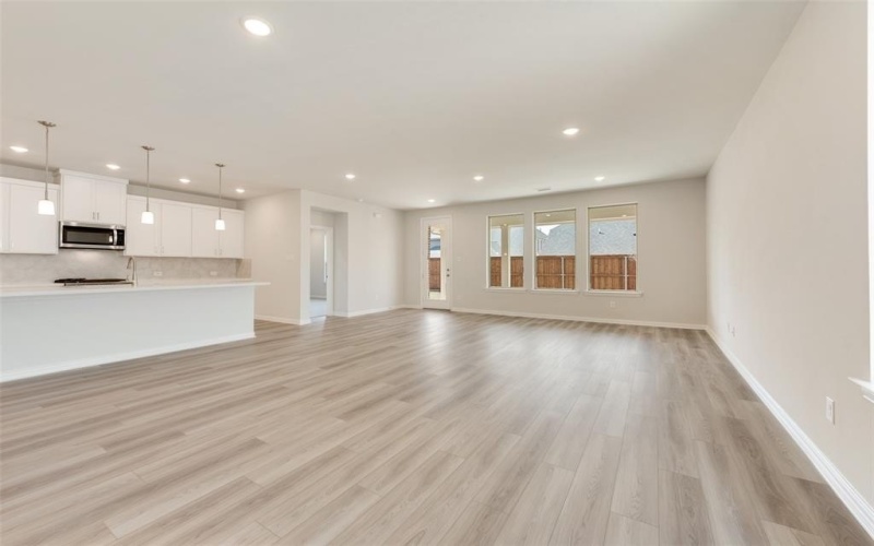 4112 Tarlton Road, Little Elm, TX 75068, 3 Bedrooms Bedrooms, ,2 BathroomsBathrooms,Residential,For Sale,4112 Tarlton Road,20942258