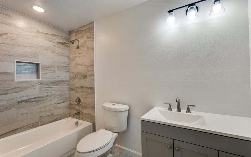 1632 E Arlington Avenue, Fort Worth, TX 76104, 3 Bedrooms Bedrooms, ,2 BathroomsBathrooms,Residential Lease,For Rent,1632 E Arlington Avenue,20942417