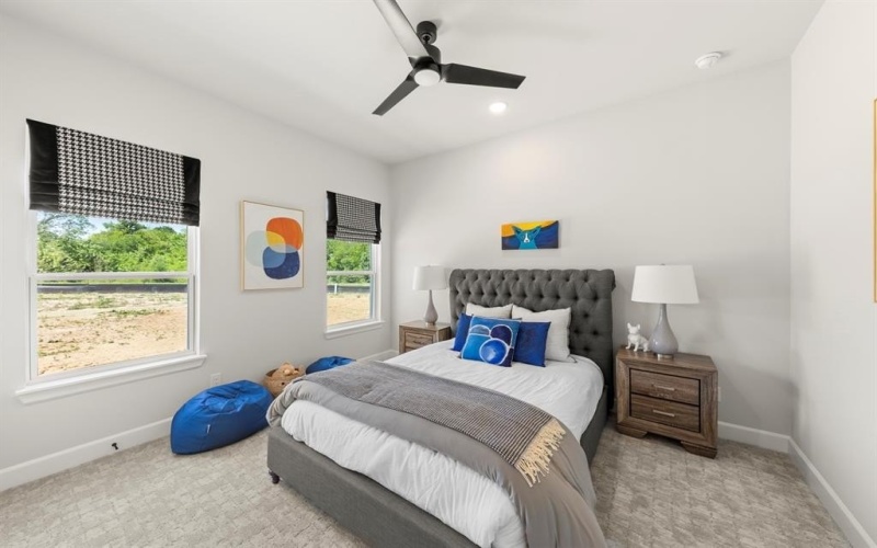 1015 Olympic Drive, Rockwall, TX 75087, 3 Bedrooms Bedrooms, ,2 BathroomsBathrooms,Residential,For Sale,1015 Olympic Drive,20942732