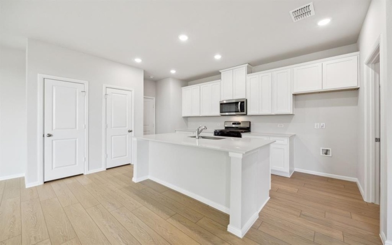 1210 Sydney Lane, Seagoville, TX 75159, 3 Bedrooms Bedrooms, ,2 BathroomsBathrooms,Residential,For Sale,1210 Sydney Lane,20942999