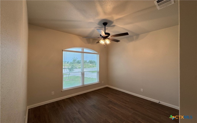 141 Atlas Avenue, Killeen, TX 76542, 4 Bedrooms Bedrooms, ,2 BathroomsBathrooms,Residential,For Sale,141 Atlas Avenue,580661