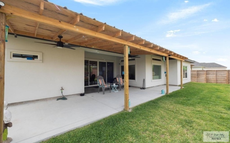 9073 NEW ORLEANS CT., LOS FRESNOS, TX 78566, 4 Bedrooms Bedrooms, ,3 BathroomsBathrooms,Residential,For Sale,9073 NEW ORLEANS CT.,29765379