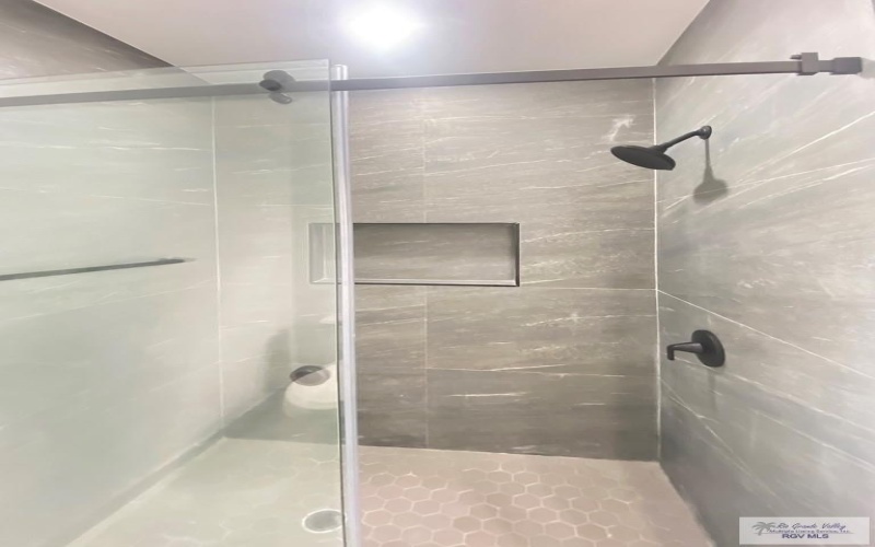 7114 LAKE TAHOE, BROWNSVILLE, TX 78526, 3 Bedrooms Bedrooms, ,2 BathroomsBathrooms,Residential,For Sale,7114 LAKE TAHOE,29765389