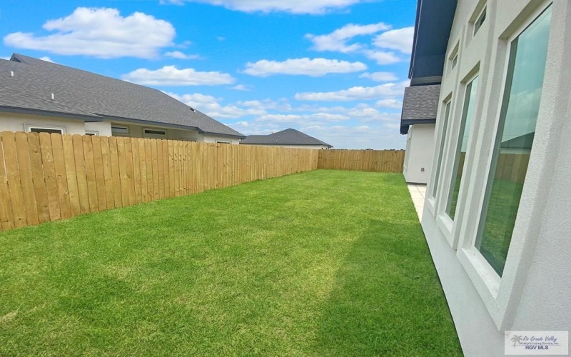 7114 LAKE TAHOE, BROWNSVILLE, TX 78526, 3 Bedrooms Bedrooms, ,2 BathroomsBathrooms,Residential,For Sale,7114 LAKE TAHOE,29765389