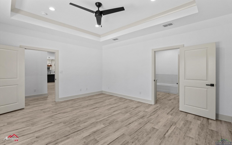 134 Hillcrest Drive, Gladewater, TX 75647, 4 Bedrooms Bedrooms, ,2 BathroomsBathrooms,Residential,For Sale,134 Hillcrest Drive,20253498