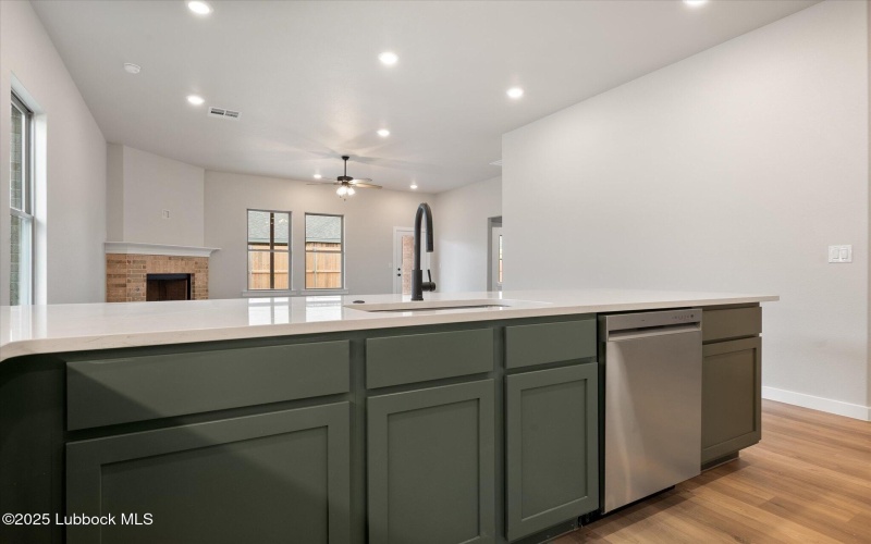 6813 54th Street, Lubbock, TX 79407, 3 Bedrooms Bedrooms, ,2 BathroomsBathrooms,Residential,For Sale,6813 54th Street,202555059