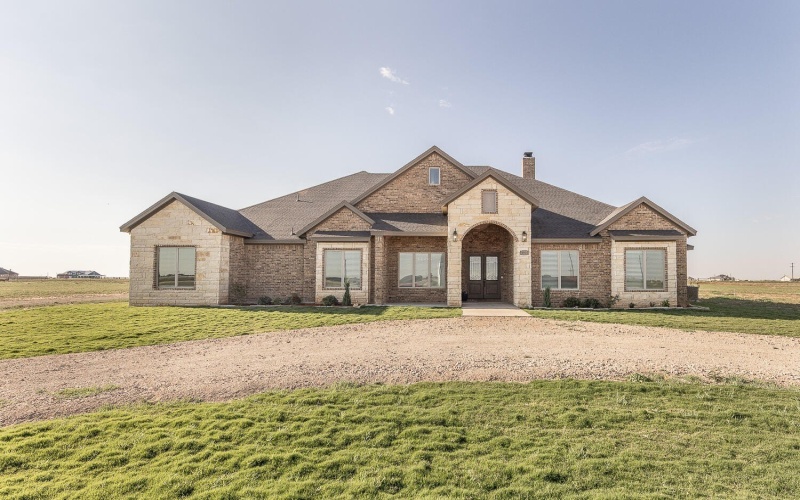 6902 Wilson Crk Lane, Lubbock, TX 79407, 6 Bedrooms Bedrooms, ,5 BathroomsBathrooms,Residential,For Sale,6902 Wilson Crk Lane,202555072