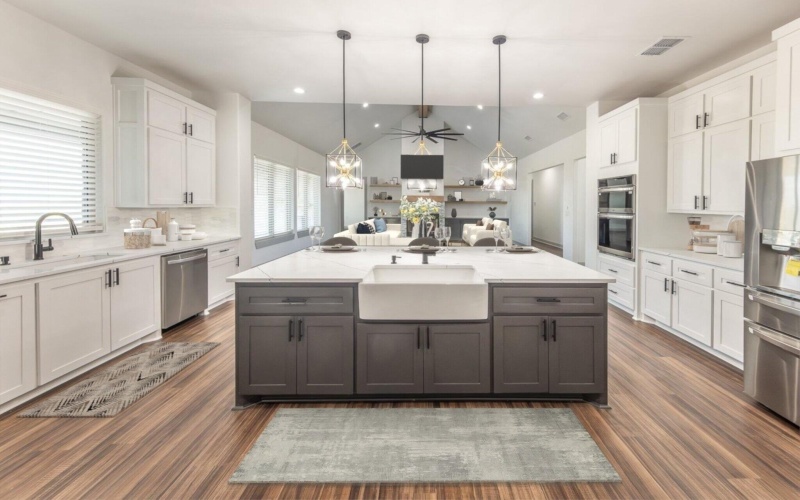 6902 Wilson Crk Lane, Lubbock, TX 79407, 6 Bedrooms Bedrooms, ,5 BathroomsBathrooms,Residential,For Sale,6902 Wilson Crk Lane,202555072