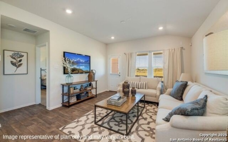 719 Garnier Pass, San Antonio, TX 78221, 3 Bedrooms Bedrooms, ,2 BathroomsBathrooms,Residential,For Sale,719 Garnier Pass,1868665