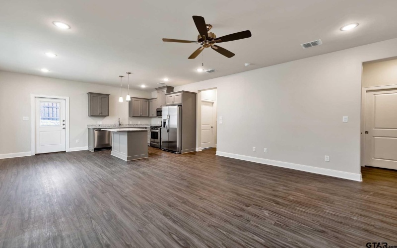 4344 MacNab Dr #30, Tyler, TX 75707, 4 Bedrooms Bedrooms, ,2 BathroomsBathrooms,Residential,For Sale,4344 MacNab Dr #30,25007787