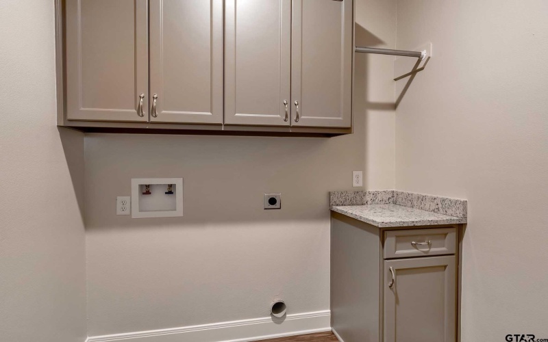 4344 MacNab Dr #30, Tyler, TX 75707, 4 Bedrooms Bedrooms, ,2 BathroomsBathrooms,Residential,For Sale,4344 MacNab Dr #30,25007787
