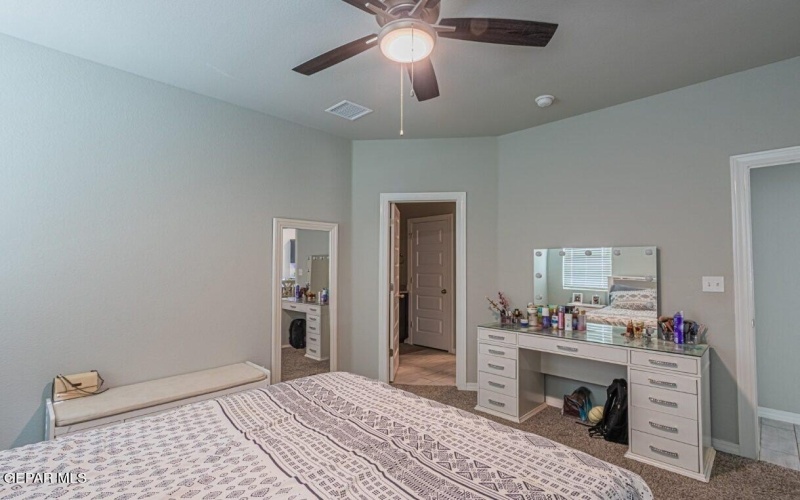 11102 BLAZING STAR Place, El Paso, TX 79934, 4 Habitaciones Habitaciones , ,3 BañosBaños,Residential,En Venta,11102 BLAZING STAR Place,923005