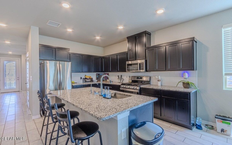 11102 BLAZING STAR Place, El Paso, TX 79934, 4 Habitaciones Habitaciones , ,3 BañosBaños,Residential,En Venta,11102 BLAZING STAR Place,923005