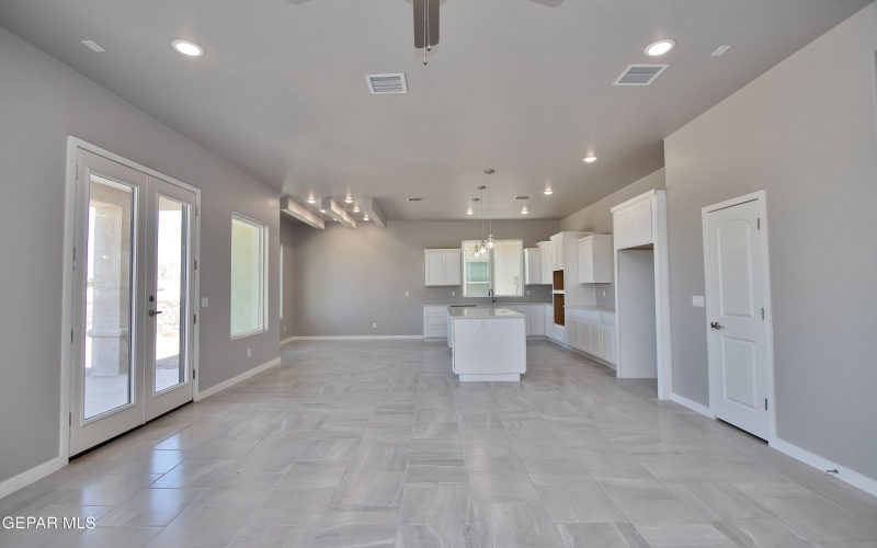 5909 Ruidoso Downs Street, El Paso, TX 79932, 4 Bedrooms Bedrooms, ,3 BathroomsBathrooms,Residential,For Sale,5909 Ruidoso Downs Street,923022