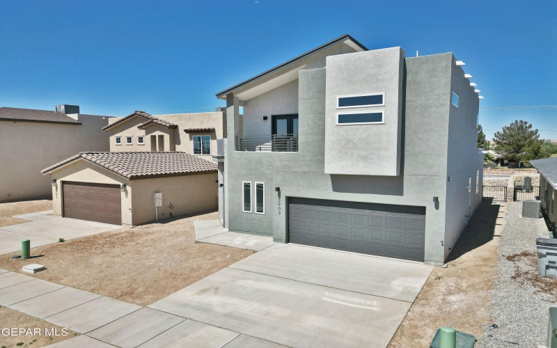 5909 Ruidoso Downs Street, El Paso, TX 79932, 4 Bedrooms Bedrooms, ,3 BathroomsBathrooms,Residential,For Sale,5909 Ruidoso Downs Street,923022