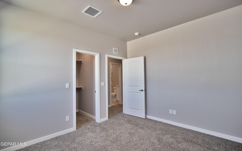 5909 Ruidoso Downs Street, El Paso, TX 79932, 4 Bedrooms Bedrooms, ,3 BathroomsBathrooms,Residential,For Sale,5909 Ruidoso Downs Street,923022