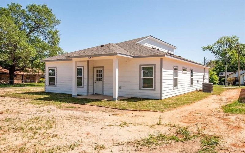525 N WASHINGTON Street, Grand Saline, TX 75140, 3 Bedrooms Bedrooms, ,2 BathroomsBathrooms,Residential,For Sale,525 N WASHINGTON Street,20903990