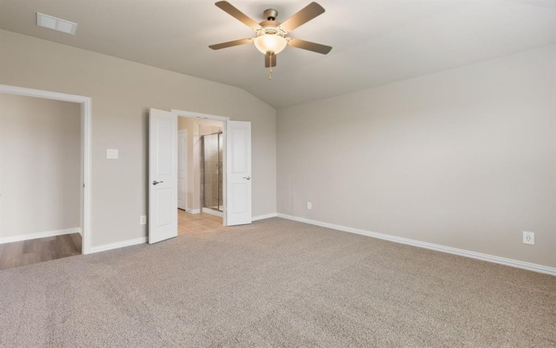 225 Sugarlands Drive, Greenville, TX 75402, 4 Bedrooms Bedrooms, ,3 BathroomsBathrooms,Residential,For Sale,225 Sugarlands Drive,20941175