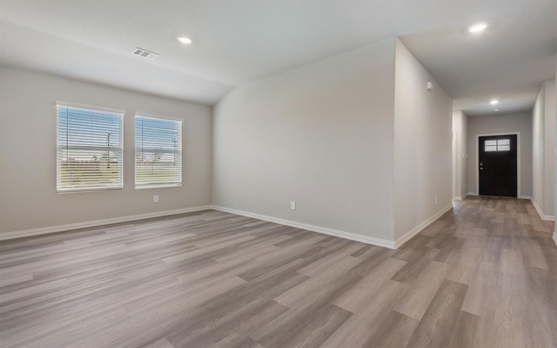 225 Sugarlands Drive, Greenville, TX 75402, 4 Bedrooms Bedrooms, ,3 BathroomsBathrooms,Residential,For Sale,225 Sugarlands Drive,20941175