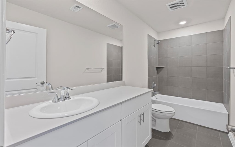 205 Sugarlands Drive, Greenville, TX 75402, 4 Habitaciones Habitaciones , ,3 BañosBaños,Residential,En Venta,205 Sugarlands Drive,20942725
