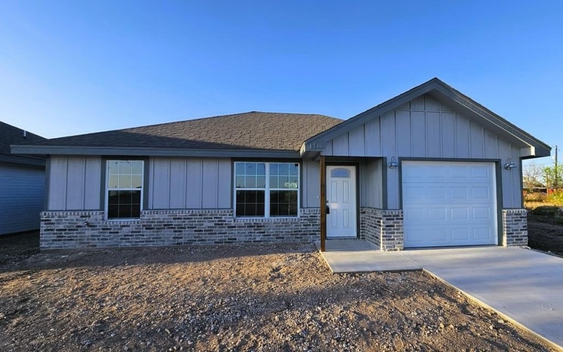 1730 La Follette St, San Angelo, TX 76905, 3 Habitaciones Habitaciones , ,2 BañosBaños,Residential,En Venta,1730 La Follette St,127547