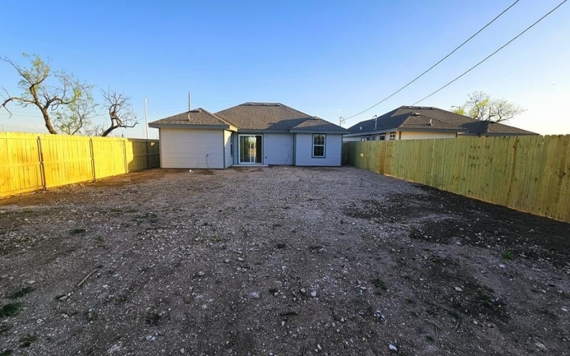 1730 La Follette St, San Angelo, TX 76905, 3 Habitaciones Habitaciones , ,2 BañosBaños,Residential,En Venta,1730 La Follette St,127547