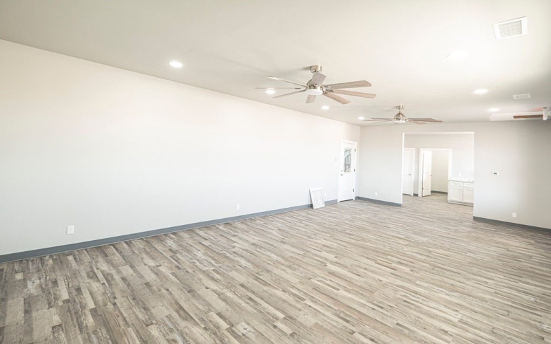 14010 W Silver Fox Trail, Odessa, TX 79763, ,Commercial Sale,For Sale,14010 W Silver Fox Trail,50082345