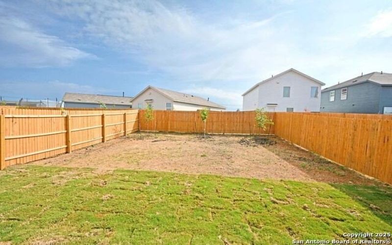 11519 Field Briar, Converse, TX 78109, 3 Habitaciones Habitaciones , ,2 BañosBaños,Residential Lease,En Alquiler,11519 Field Briar,1869206