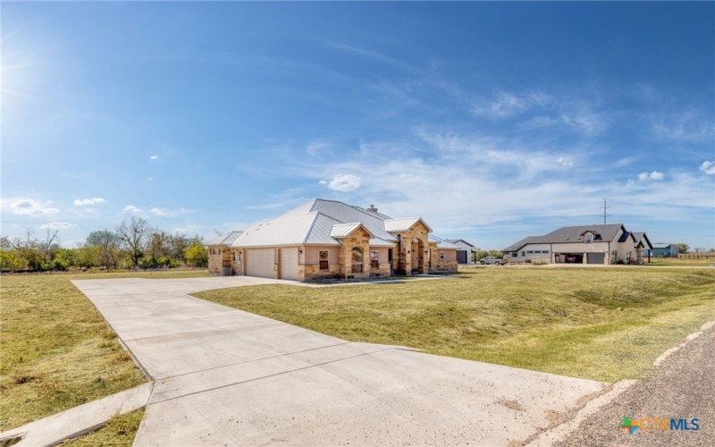 321 Farmhouse Drive, Marion, TX 78124, 4 Bedrooms Bedrooms, ,3 BathroomsBathrooms,Residential,For Sale,321 Farmhouse Drive,580902
