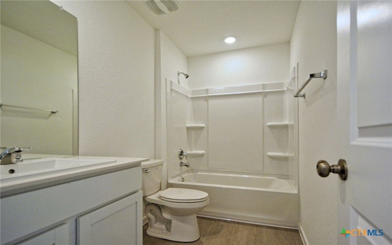11519 Field Briar, Converse, TX 78109, 3 Habitaciones Habitaciones , ,2 BañosBaños,Residential Lease,En Alquiler,11519 Field Briar,580842