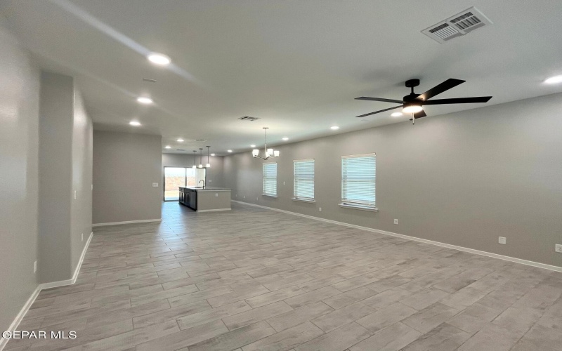 3808 Surmise Street, El Paso, TX 79928, 4 Habitaciones Habitaciones , ,2 BañosBaños,Residential,En Venta,3808 Surmise Street,923152