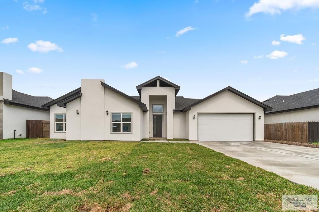 6221 KING PALM LOOP, BROWNSVILLE, TX 78526, 4 Habitaciones Habitaciones , ,3 BañosBaños,Residential,En Venta,6221 KING PALM LOOP,29765437