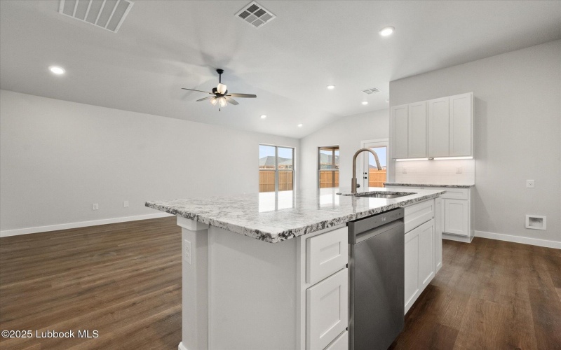 2218 134th Street, Lubbock, TX 79423, 4 Bedrooms Bedrooms, ,2 BathroomsBathrooms,Residential,For Sale,2218 134th Street,202555110