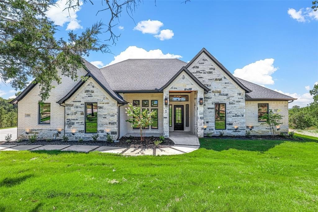 1064 Glenoaks Drive, Weatherford, TX 76088, 5 Bedrooms Bedrooms, ,3 BathroomsBathrooms,Residential,For Sale,1064 Glenoaks Drive,20860024