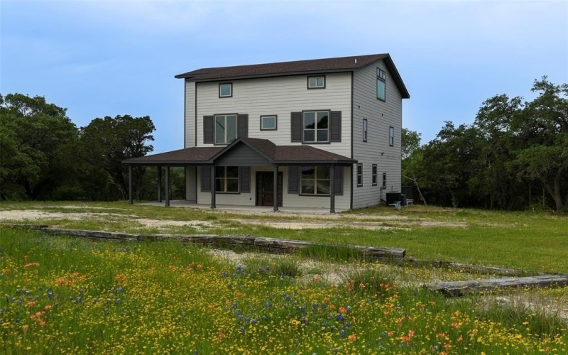 8600 Lakeview Drive, Cleburne, TX 76033, 4 Bedrooms Bedrooms, ,3 BathroomsBathrooms,Residential,For Sale,8600 Lakeview Drive,20943978