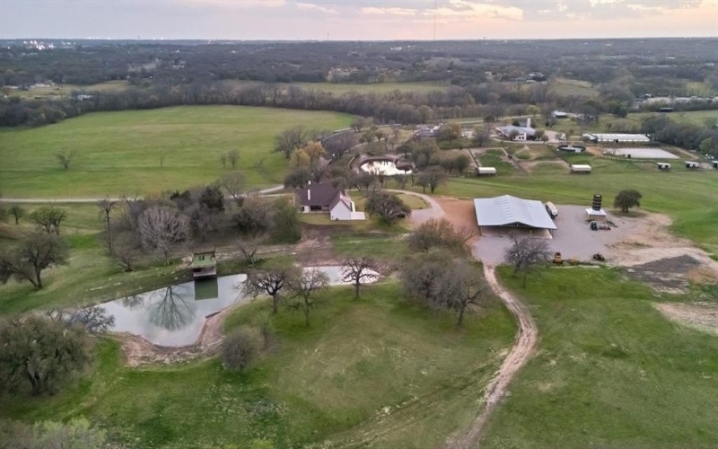 2113 Dicey Road, Weatherford, TX 76085, 4 Bedrooms Bedrooms, ,5 BathroomsBathrooms,Residential,For Sale,2113 Dicey Road,20939598