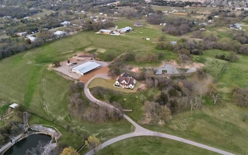 2113 Dicey Road, Weatherford, TX 76085, 4 Bedrooms Bedrooms, ,5 BathroomsBathrooms,Residential,For Sale,2113 Dicey Road,20939598