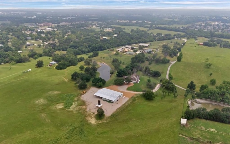 2113 Dicey Road, Weatherford, TX 76085, 4 Bedrooms Bedrooms, ,5 BathroomsBathrooms,Residential,For Sale,2113 Dicey Road,20939598