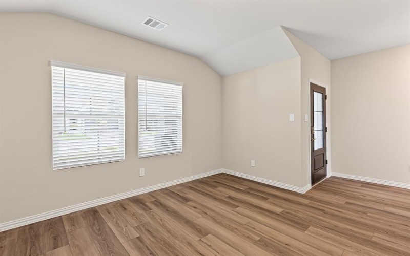 210 Sugarlands Drive, Greenville, TX 75402, 3 Bedrooms Bedrooms, ,2 BathroomsBathrooms,Residential,For Sale,210 Sugarlands Drive,20942763