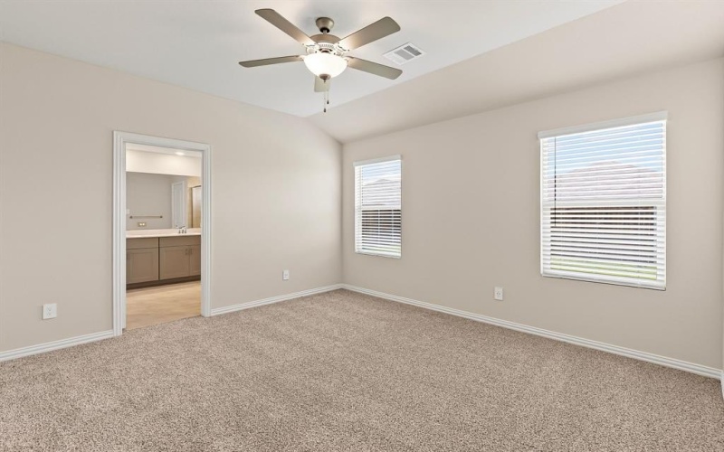 210 Sugarlands Drive, Greenville, TX 75402, 3 Bedrooms Bedrooms, ,2 BathroomsBathrooms,Residential,For Sale,210 Sugarlands Drive,20942763