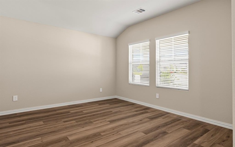 210 Sugarlands Drive, Greenville, TX 75402, 3 Bedrooms Bedrooms, ,2 BathroomsBathrooms,Residential,For Sale,210 Sugarlands Drive,20942763