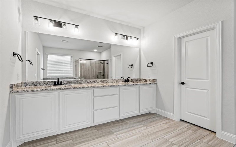 7637 Bird Cherry Lane, Little Elm, TX 76227, 5 Bedrooms Bedrooms, ,5 BathroomsBathrooms,Residential Lease,For Rent,7637 Bird Cherry Lane,20942449